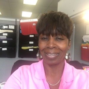 Meet your Posher, Karmeletta